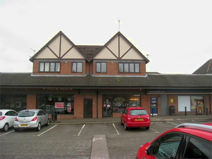 2 Bedroom Flat To Rent In Copt Oak Court, Narborough, Leicester, LE19