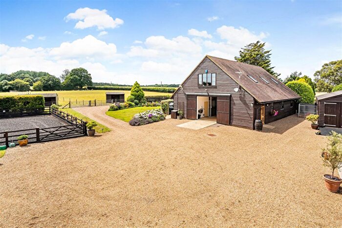 2 Bedroom Equestrian Property For Sale In Stalisfield Green, Stalisfield, Faversham, ME13