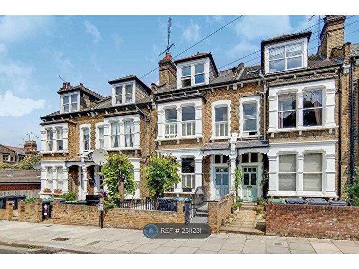 5 Bedroom Terraced House To Rent In Temple Road, London, N8