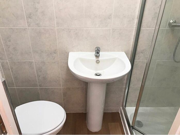 1 Bedroom Flat To Rent In Charminster Road, Bournemouth, BH8