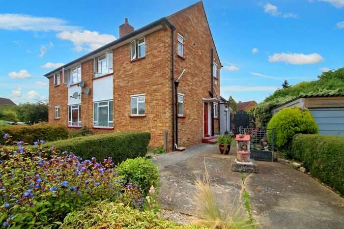 1 Bedroom Maisonette To Rent In St Peters Road, Uxbridge, Middlesex, UB8