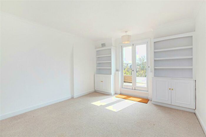 1 Bedroom Flat To Rent In Claremont, Fontenoy Road, London, SW12