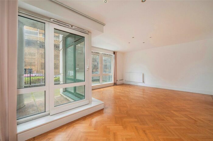 2 Bedroom Flat To Rent In Warren House, Warwick Road, West Kensington, London, W14