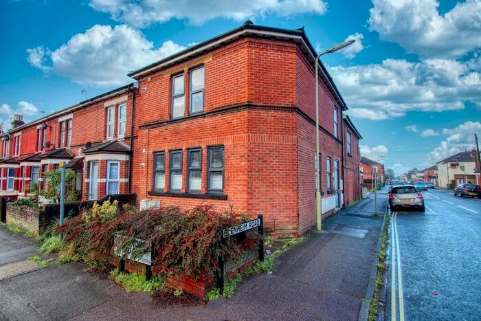 1 Bedroom Flat To Rent In St John's House, Desborough Road, Eastleigh, SO50