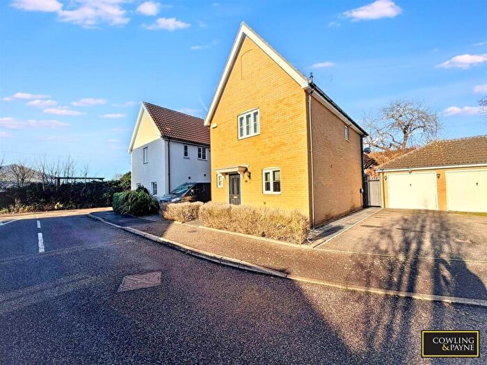 3 Bedroom Detached House For Sale In The Parks, Basildon, SS13