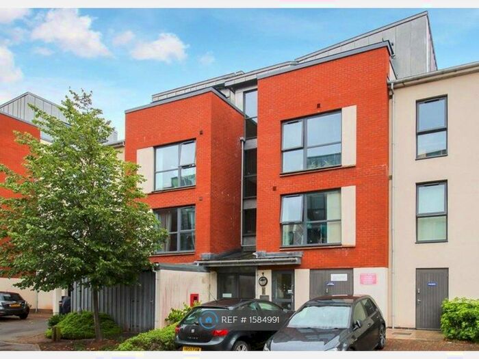 2 Bedroom Flat To Rent In Paxton Drive, Bristol, BS3