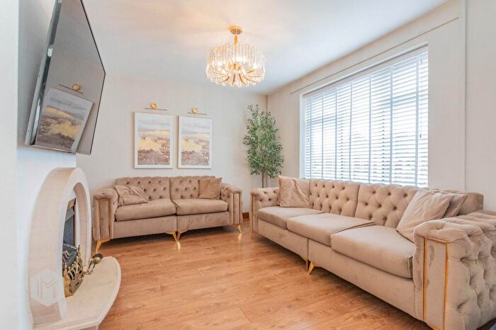 4 Bedroom Terraced House For Sale In Craven Place, Bolton, BL1