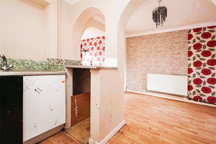 3 Bedroom Terraced House For Sale In Aldridge Road, Great Barr, Birmingham, B44