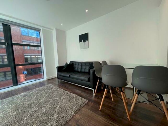 1 Bedroom Apartment To Rent In Pope Street, Birmingham, B1