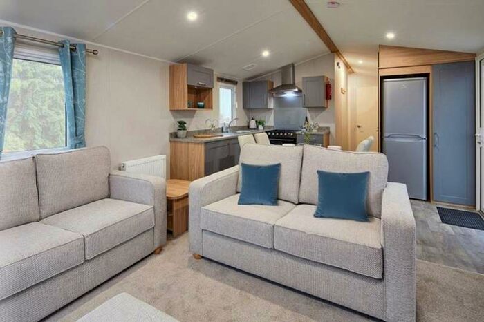 3 Bedroom Caravan Mobile Home For Sale In Malvern View, Worcestershire, WR6