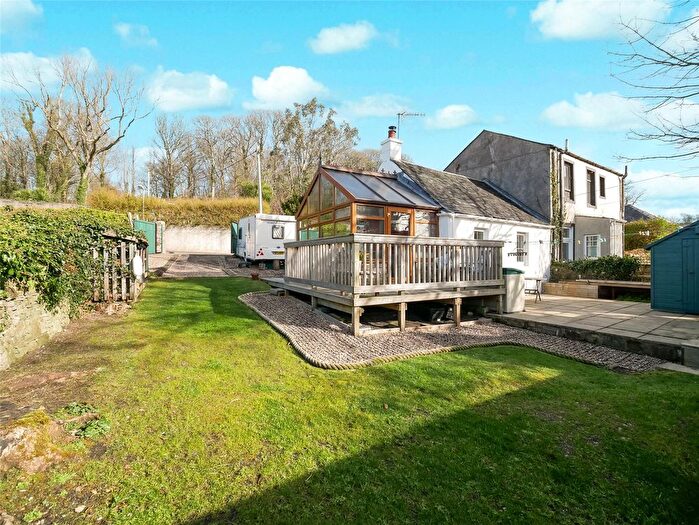 1 Bedroom End Of Terrace House For Sale In George Street, Millport, Isle Of Cumbrae, North Ayrshire, KA28