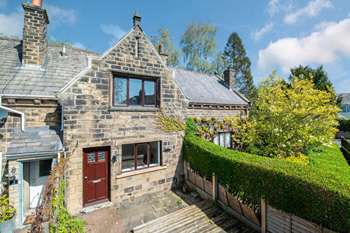 2 Bedroom Terraced House For Sale In Ashfield Cottages, Bingley, West Yorkshire, BD16