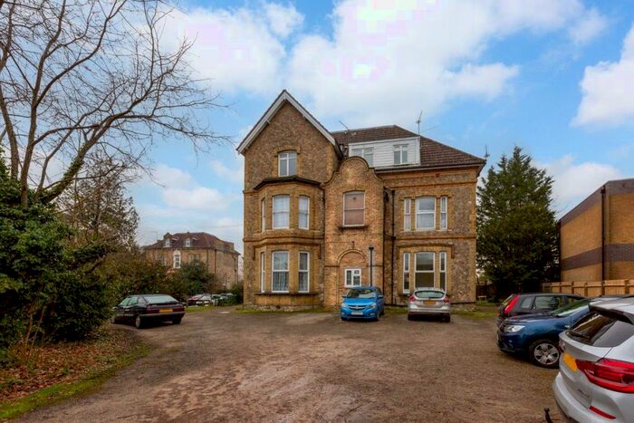 1 Bedroom Flat To Rent In Bayham Road, Sevenoaks, TN13