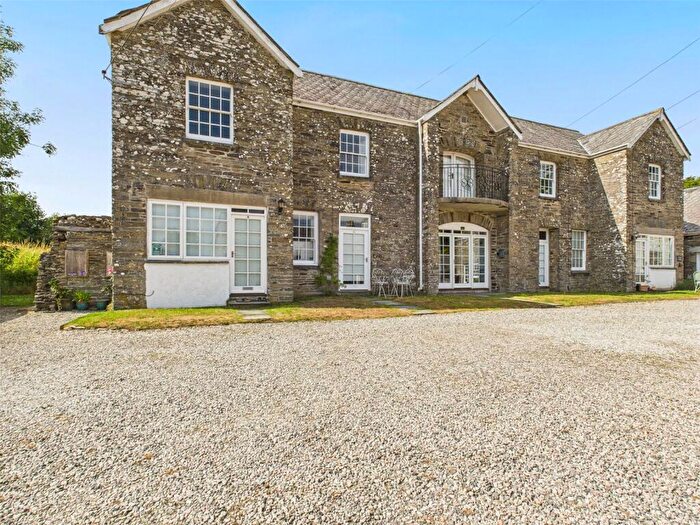 2 Bedroom Terraced House To Rent In Bodmin, Cornwall, PL30