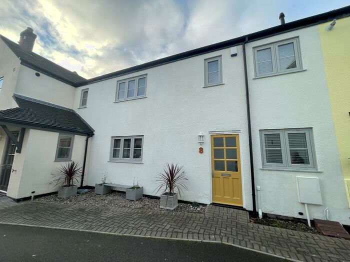 2 Bedroom Terraced House To Rent In White Hart Mews, Alrewas, DE13