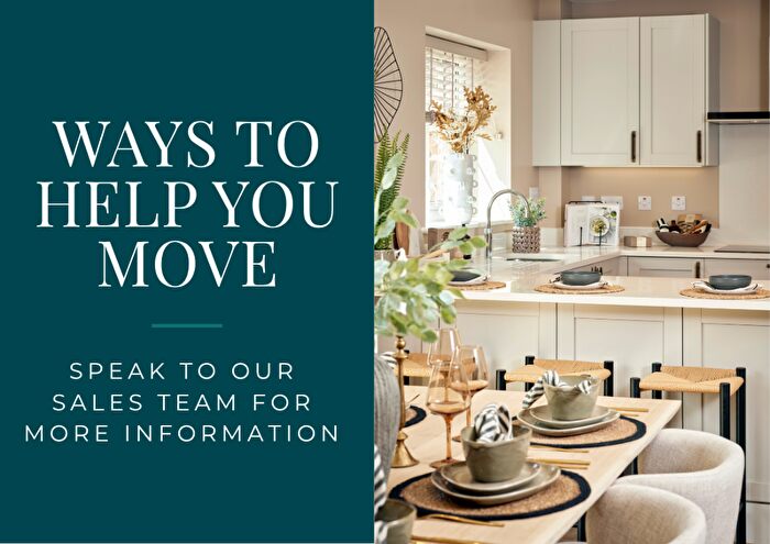 4 Bedroom Detached House For Sale In Clayhill Road, Burghfield Common, RG7