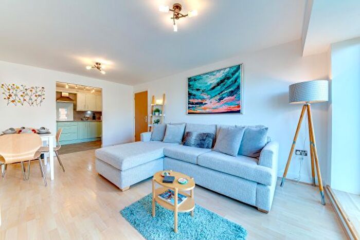 2 Bedroom Property To Rent In Eldon Street, Sheffield, S1