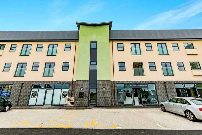 2 Bedroom Apartment To Rent In Bodmin Place, Broughton, MK10