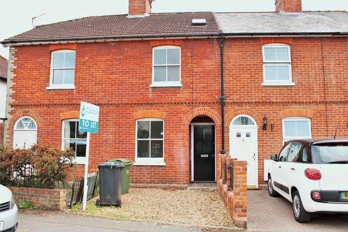 3 Bedroom Terraced House To Rent In Station Road, Shalford, Guildford GU4