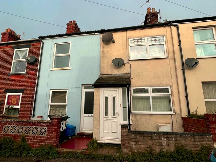 3 Bedroom Terraced House To Rent In Crown Street West, Lowestoft, NR32