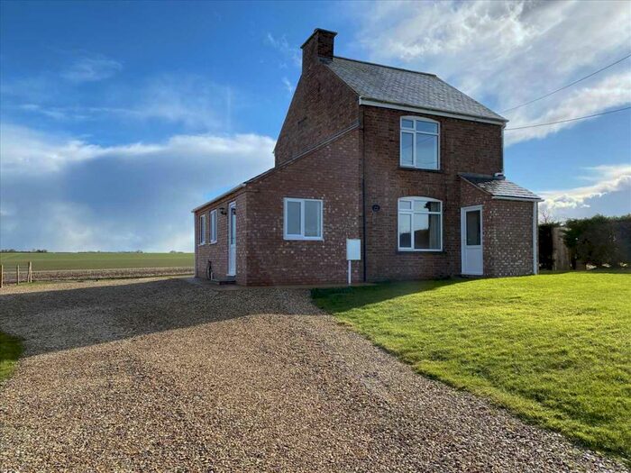 3 Bedroom Detached House To Rent In Ashridge, Folkingham, Laughton, NG34