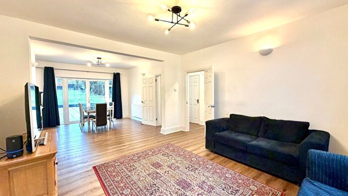 3 Bedroom Semi Detached House To Rent In Watford Road, Harrow, HA0