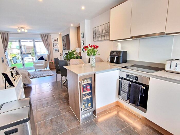 3 Bedroom Terraced House For Sale In Walker Road, Upper Heyford, Bicester, OX25