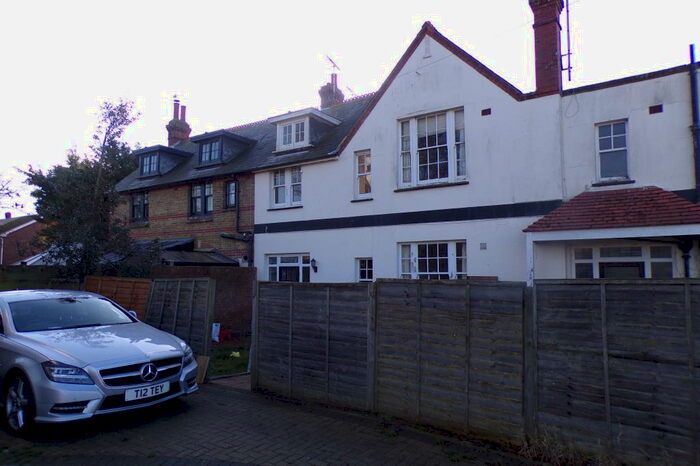 2 Bedroom Property To Rent In Vicarage Street, Broadstairs, CT10
