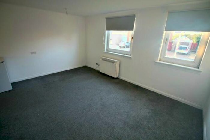 Studio To Rent In Pegasus Avenue, Carluke, ML8