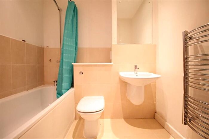 1 Bedroom Flat To Rent In Queens Road, Nottingham, NG2