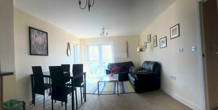 2 Bedroom Apartment To Rent In Overstone Court, Butetown, Cardiff Bay, CF10
