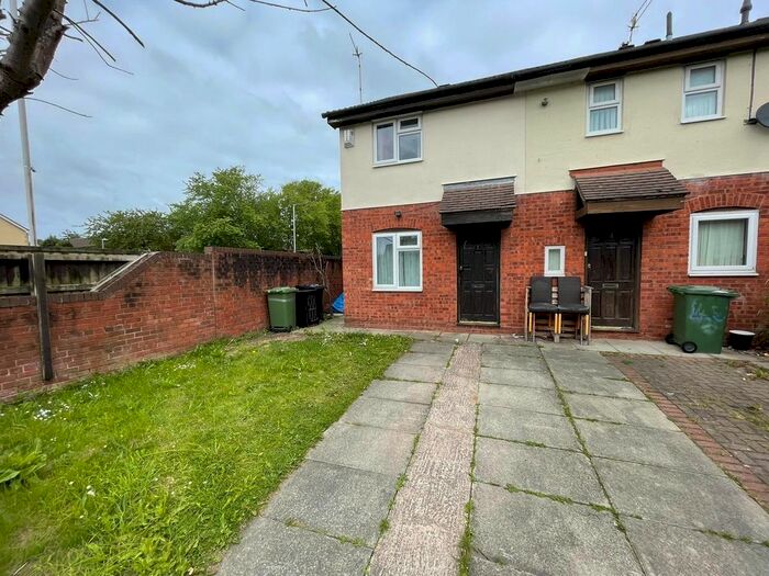 2 Bedroom Property To Rent In Huddleston Close, Upton, Wirral, CH49