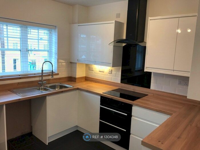 2 Bedroom Flat To Rent In Ruby Way, Mansfield NG18