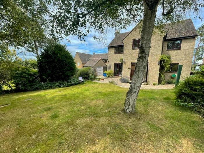 4 Bedroom Detached House To Rent In Mill Lane, Upper Heyford, OX25