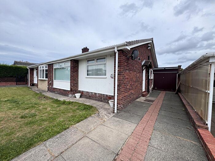 3 Bedroom Semi-Detached Bungalow To Rent In Cottersdale Gardens, Newcastle Upon Tyne, NE5