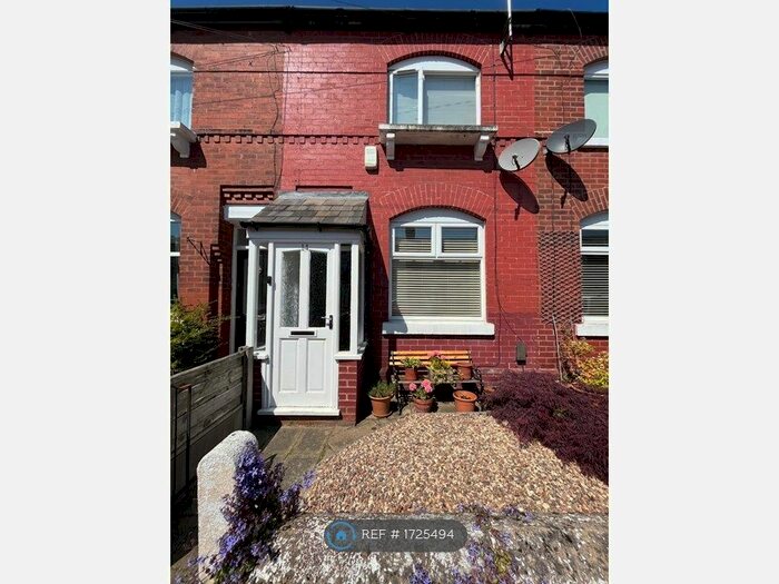 2 Bedroom Terraced House To Rent In Dudley Road, Sale, M33
