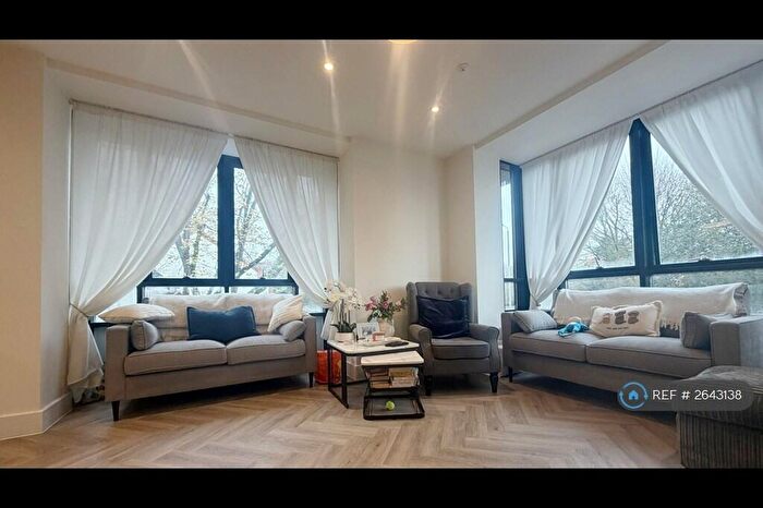 1 Bedroom Flat To Rent In Hatfield Road, St Albans, AL1