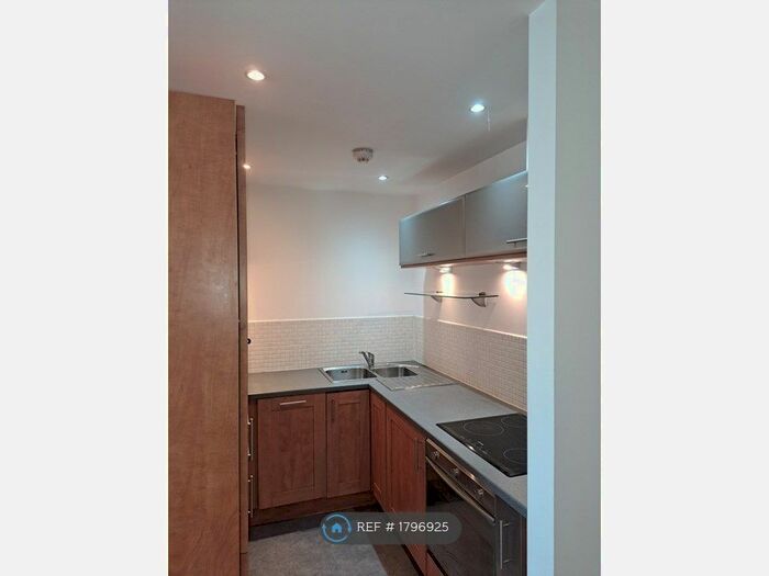 1 Bedroom Flat To Rent In Nottingham, Nottingham, NG1