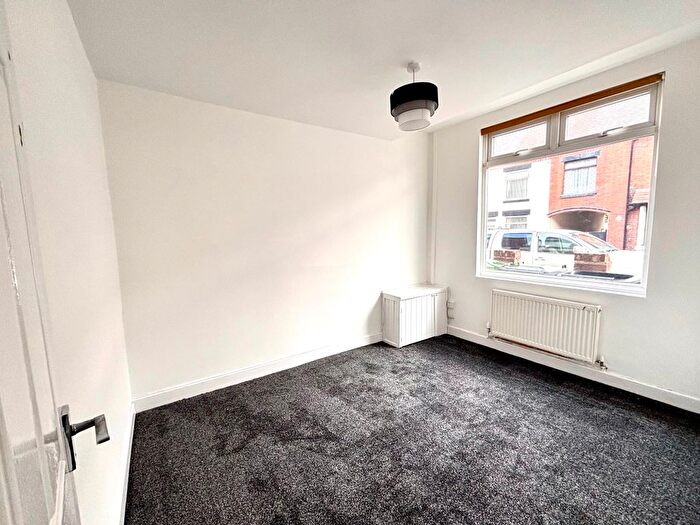 3 Bedroom Terraced House To Rent In Stanley Road, Nuneaton, CV11
