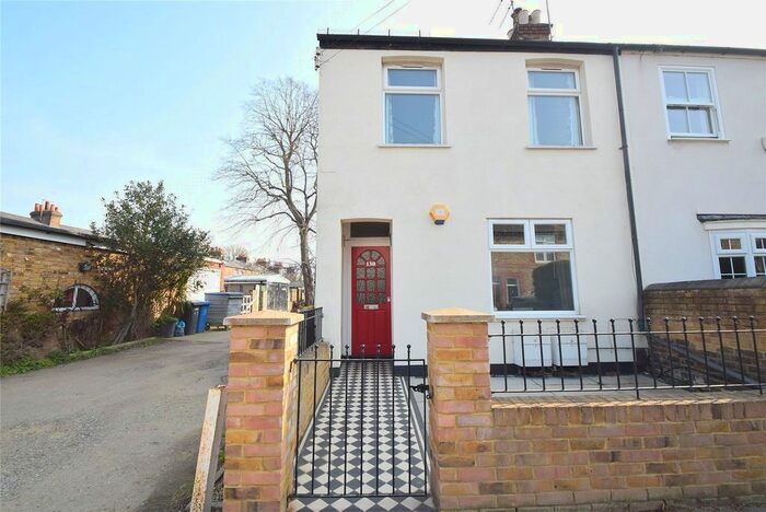 1 Bedroom Property To Rent In Vansittart Road, Windsor, Berkshire, SL4
