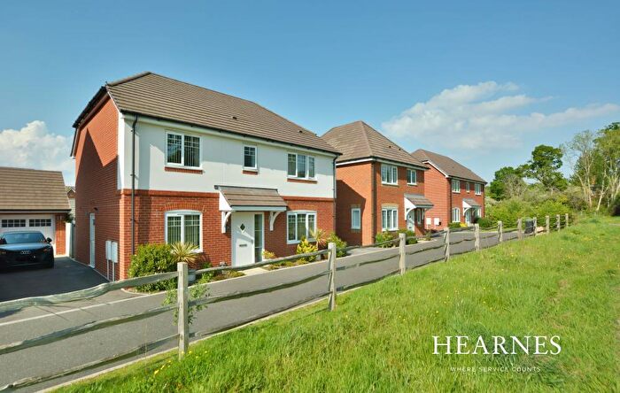 4 Bedroom Detached House For Sale In Campion Gardens, Wimborne, BH21