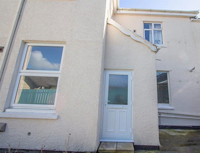 2 Bedroom Flat To Rent In Wheal Speed, Carbis Bay, St. Ives, TR26