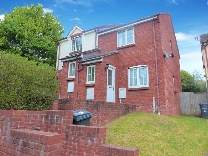 2 Bedroom Semi Detached House To Rent In St. Kitts Close, Torquay, TQ2