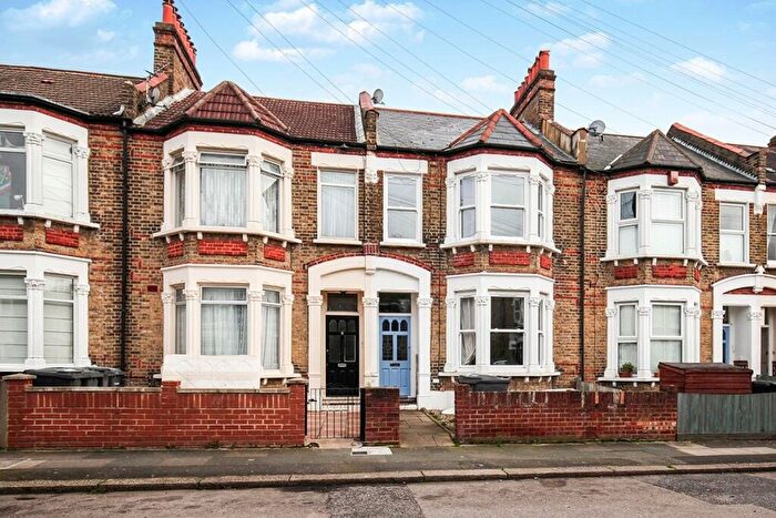 3 Bedroom Terraced House For Sale In Northwood Road, London, SE23