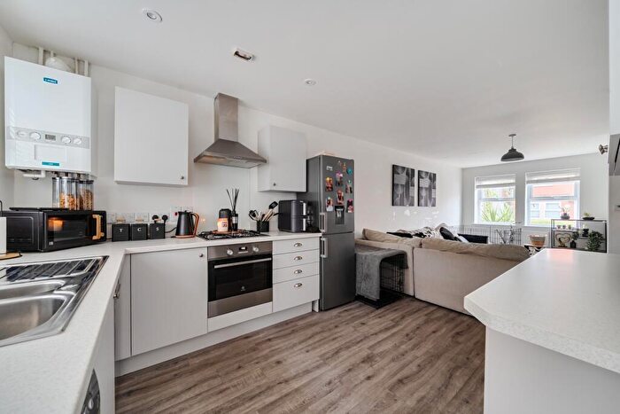 3 Bedroom End Of Terrace House For Sale In Ackland Close, Bideford, Devon, EX39