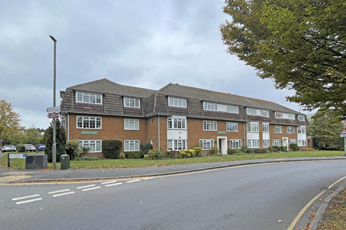 2 Bedroom Apartment To Rent In Chessington Road, Ewell Village, KT17