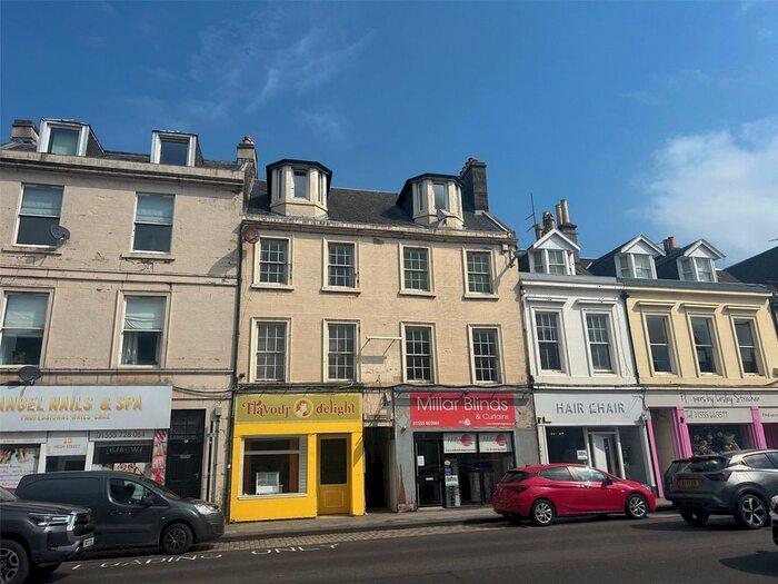 2 Bedroom Flat To Rent In High Street, Lanark, South Lanarkshire, ML11