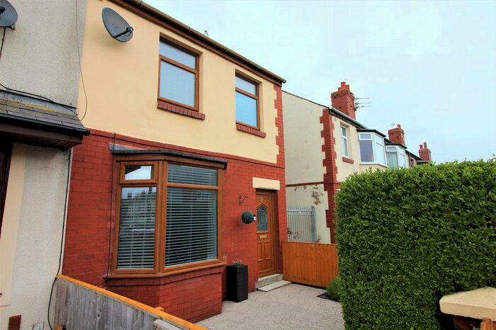 2 Bedroom End Of Terrace House To Rent In Endsleigh Gardens, Lancashire, FY4