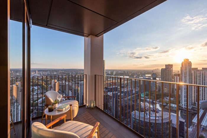 1 Bedroom Apartment For Sale In One Thames Quay, Canary Wharf, E14