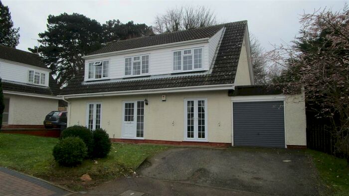 4 Bedroom House To Rent In Brittons Drive, Northampton, NN3